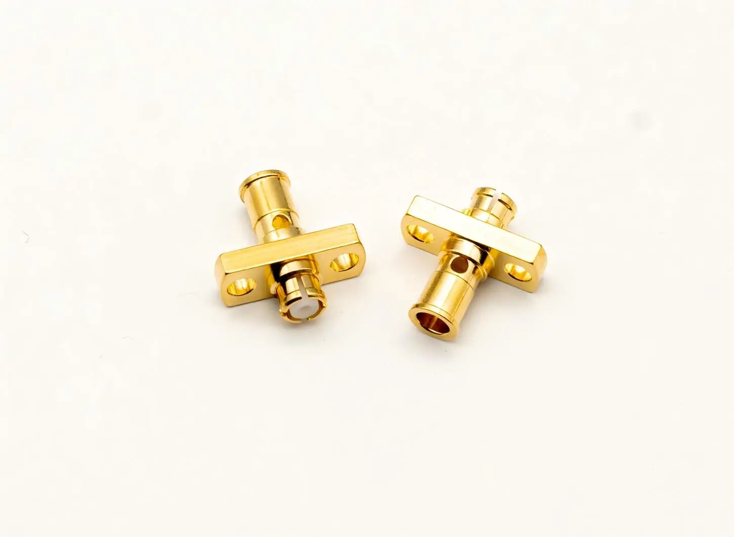 GPO two-hole flange with 3506 cable