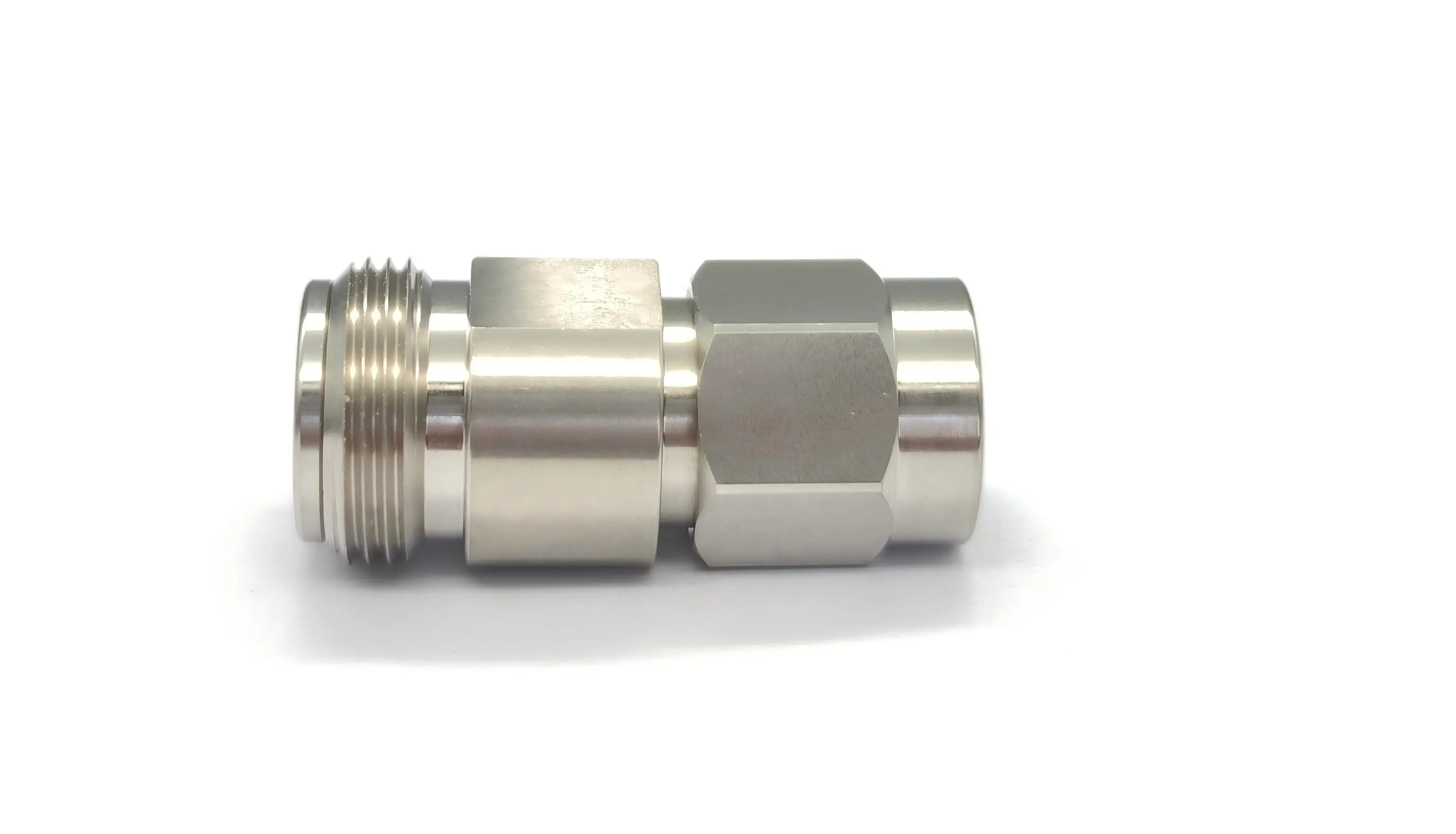 N-type female to TNCA male adapter N-type female to TNCA male adapter